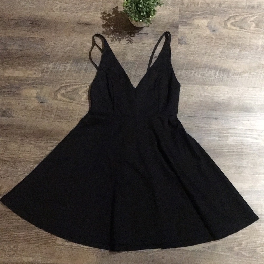 Black mini dress⚡️